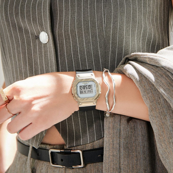 CASIO G-SHOCK Mod. OAK METAL COVERED COMPACT - BELLE COURBE SERIE-3