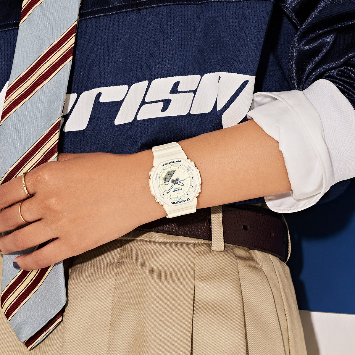 CASIO G-SHOCK Mod. OAK COMPACT - BLUE ACCENT SERIE - IVORY-1