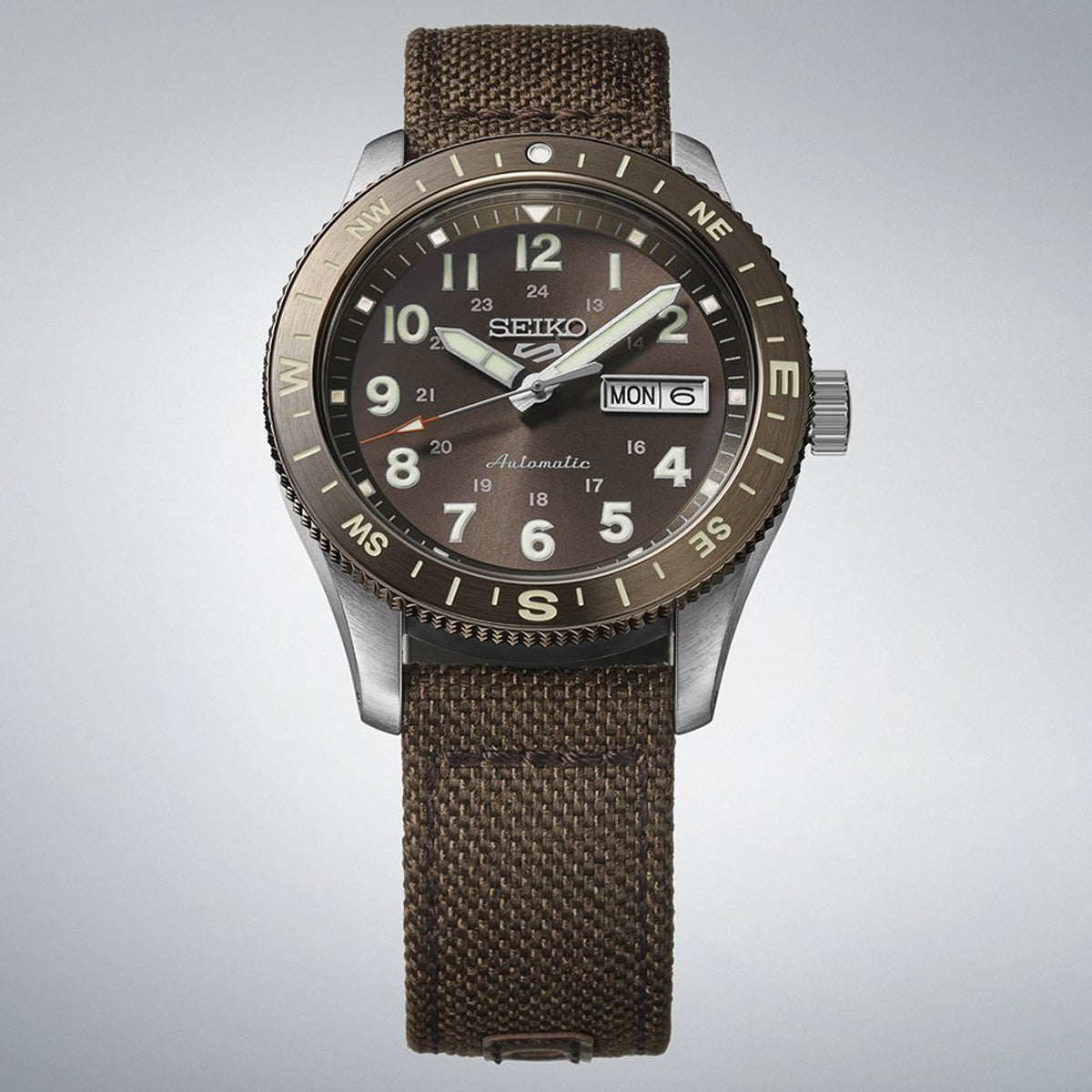 SEIKO 5 Mod. SPORTS FIELD AUTOMATIC-1
