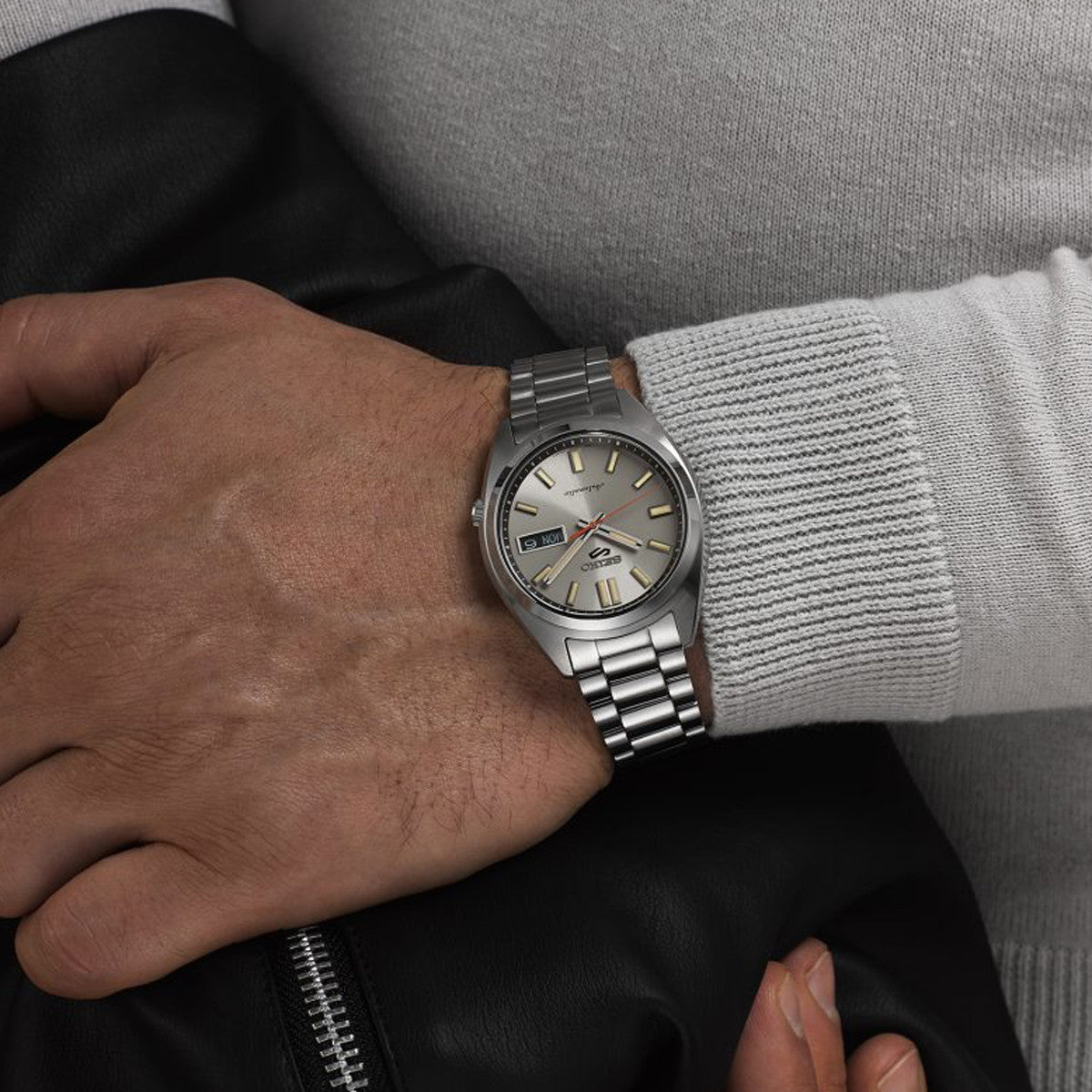 SEIKO 5 WATCHES Mod. SRPK91K1-4
