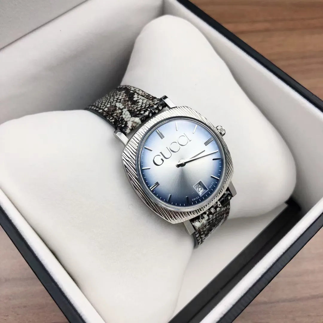 Gucci Light 35MM SS Blue/Silver Dial Leather Unisex Watch YA152401